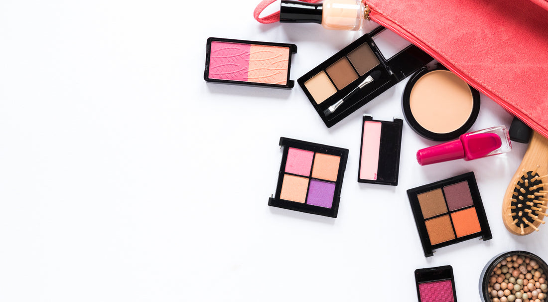 10 Iconic Essentials for any Makeup Bag